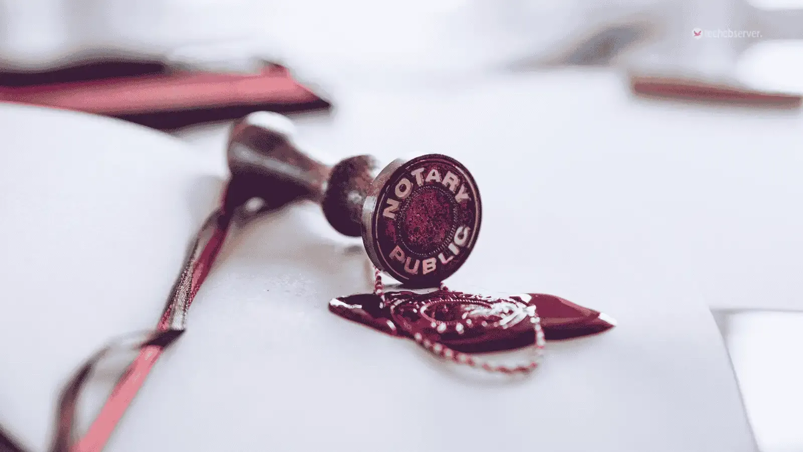 Arrange Executive Document Signatures Through Mobile Notary Services for Corporate Paperwork